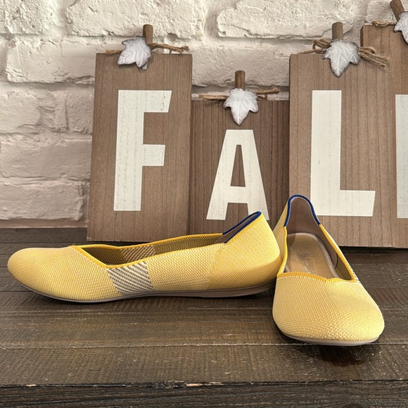 Rothy’s knit ballet flats - Picture 3 of 7